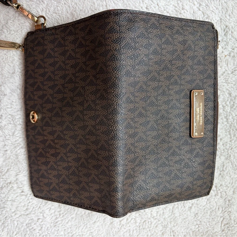 Michael Kors Dark Brown Jet Set Travel Double Zip Wristlet